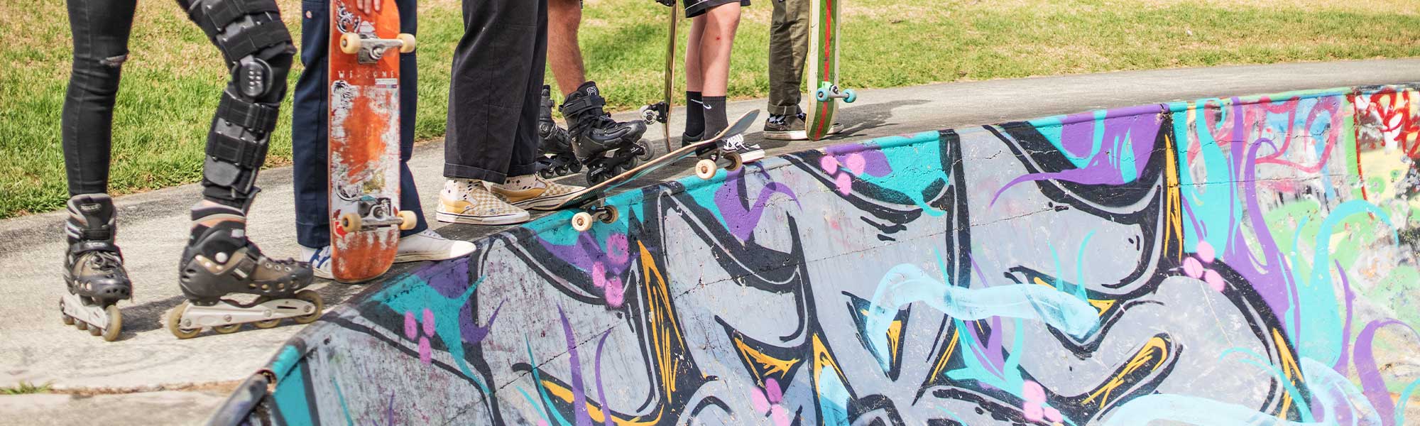 Kids ready to skate at the Whangarei skatepark